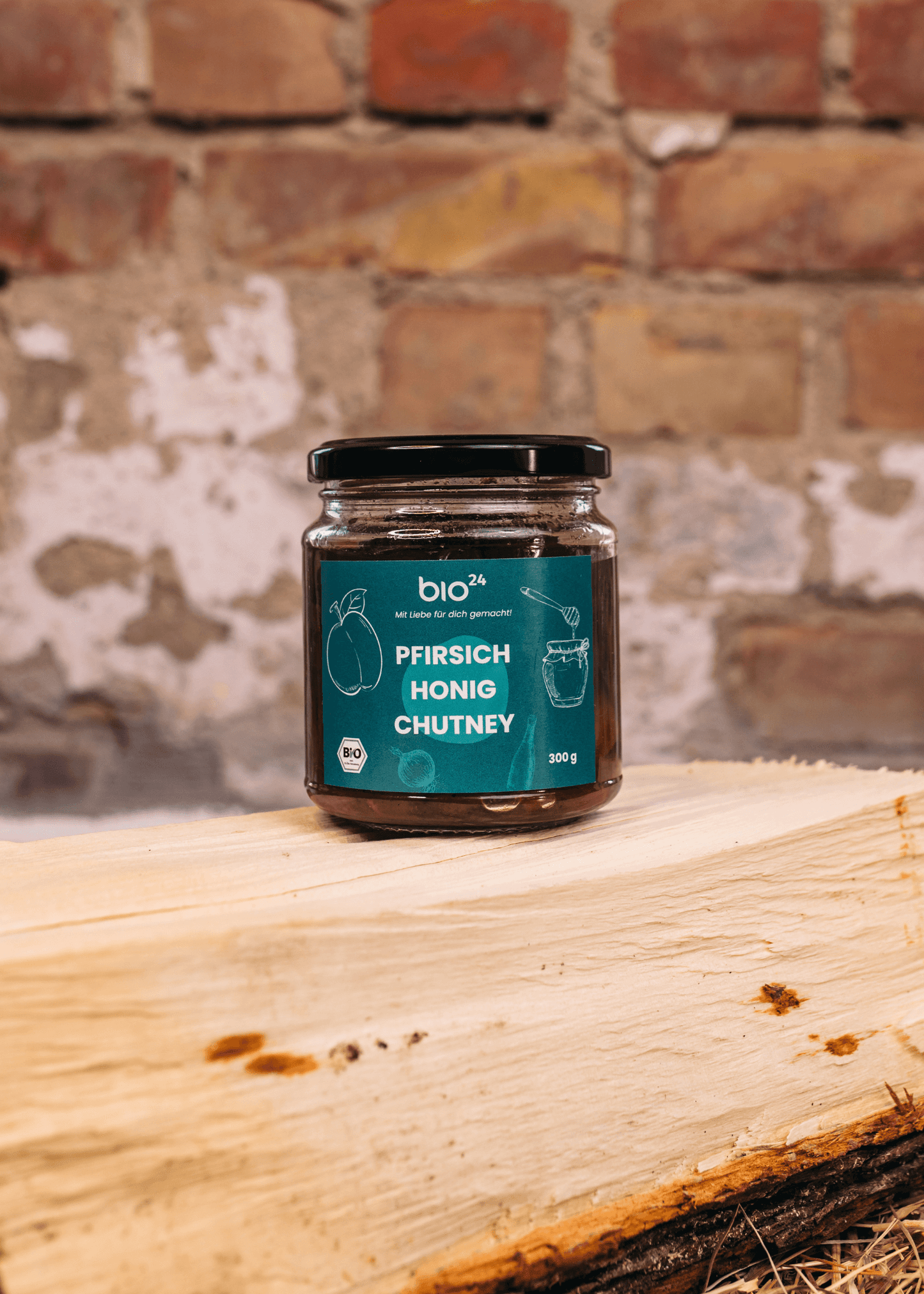 Organic peach honey chutney